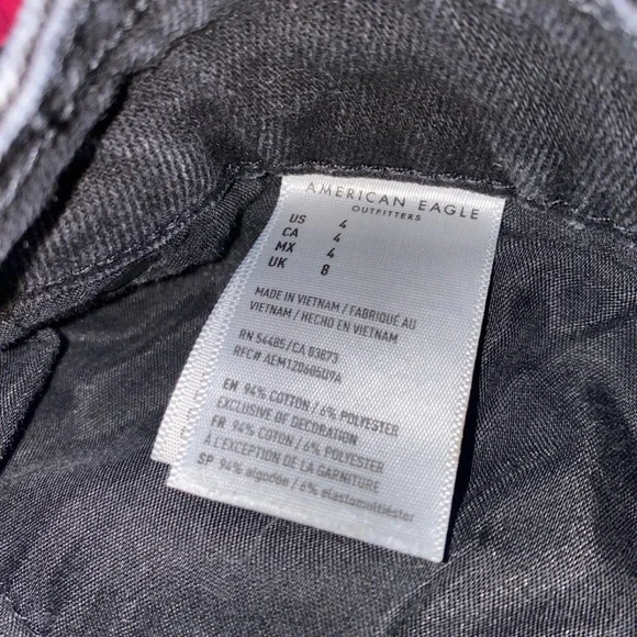 American Eagle Black Button Front Jean Skirt, size 4, light wear - Picture 4 of 4